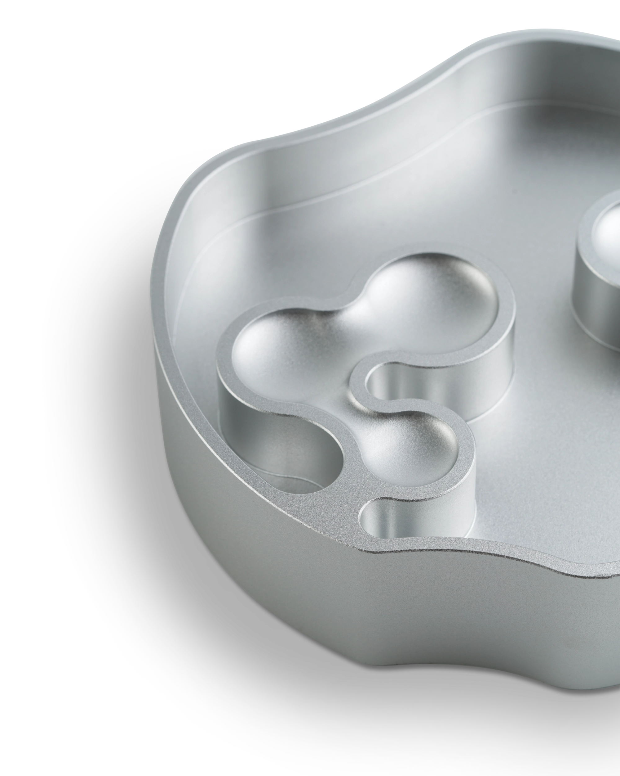 'DOT' metal ashtray