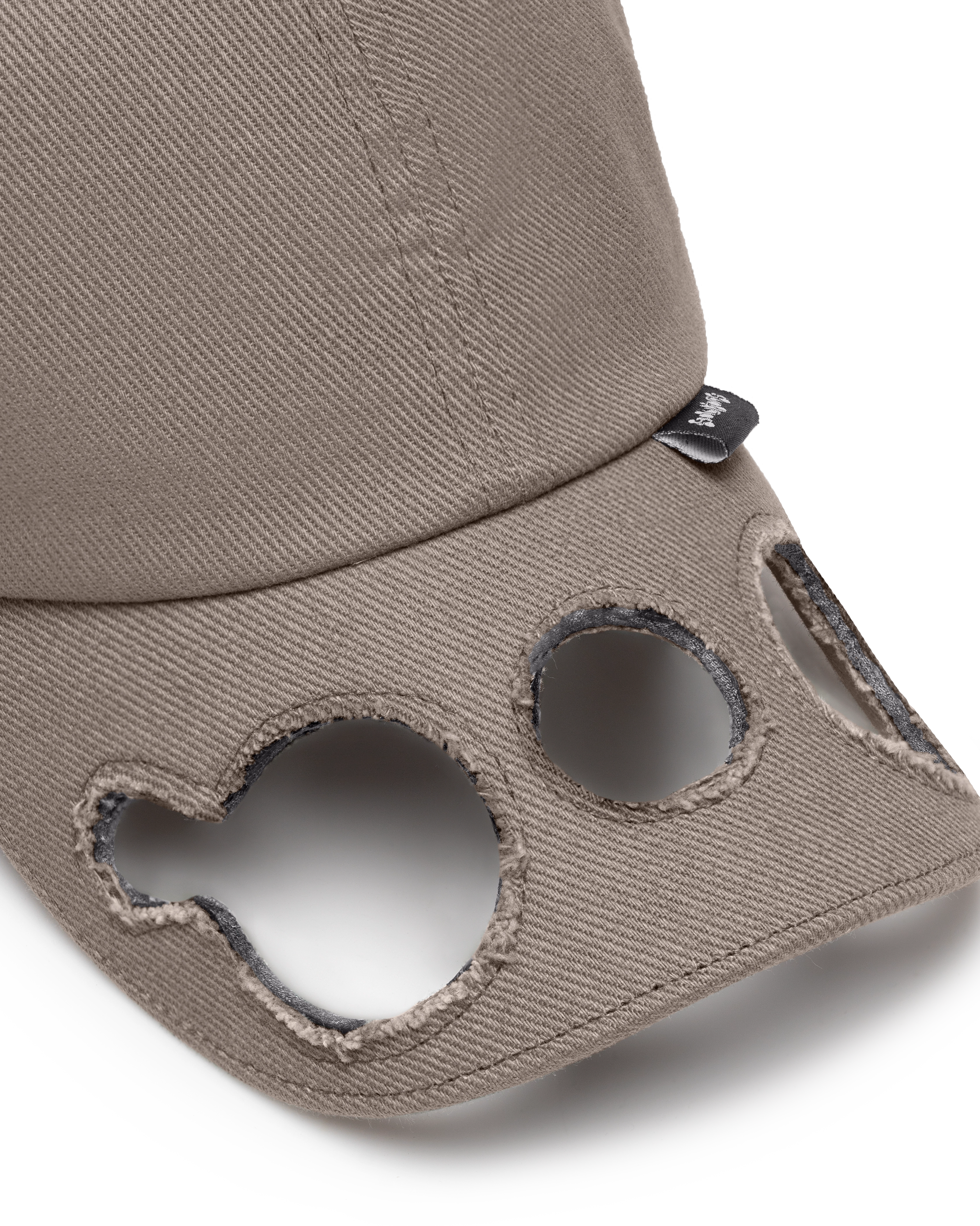 'OOO' cap, brown