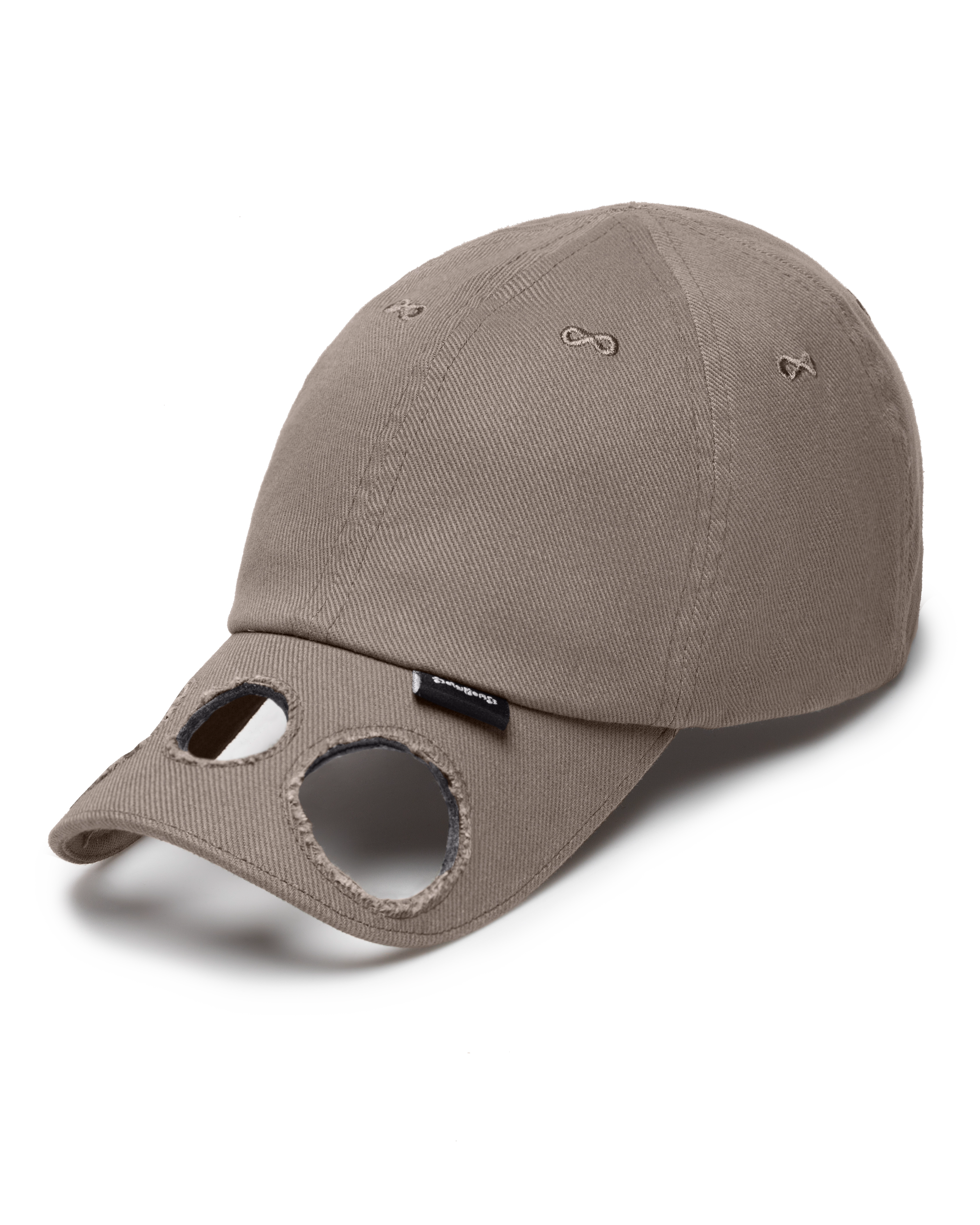 'OOO' cap, brown