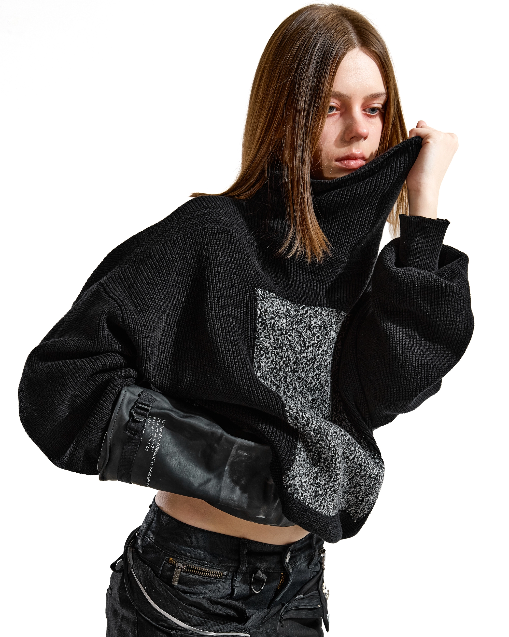 'WHITE NOISE' Sweater