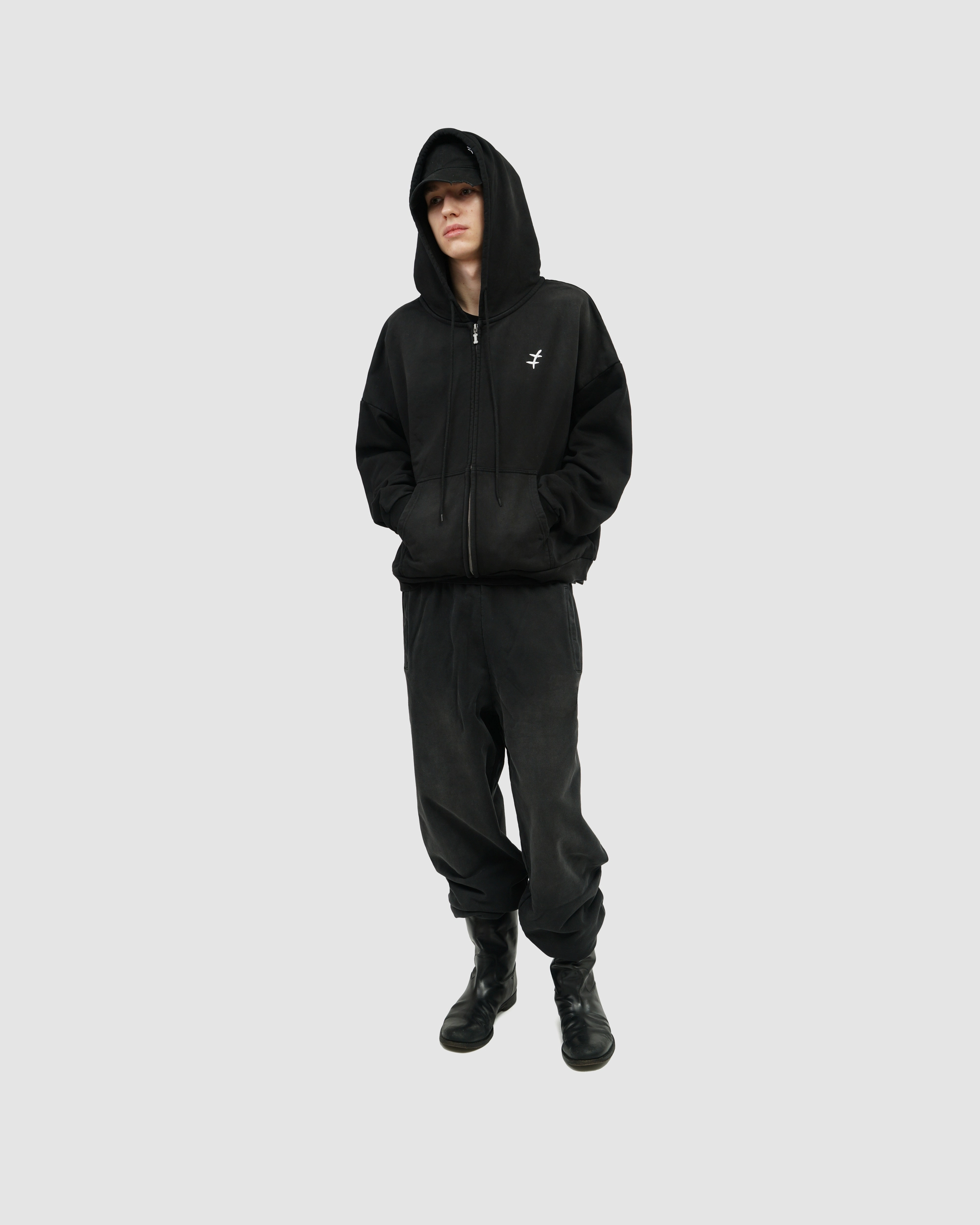 'DOGS' zip-hoodie