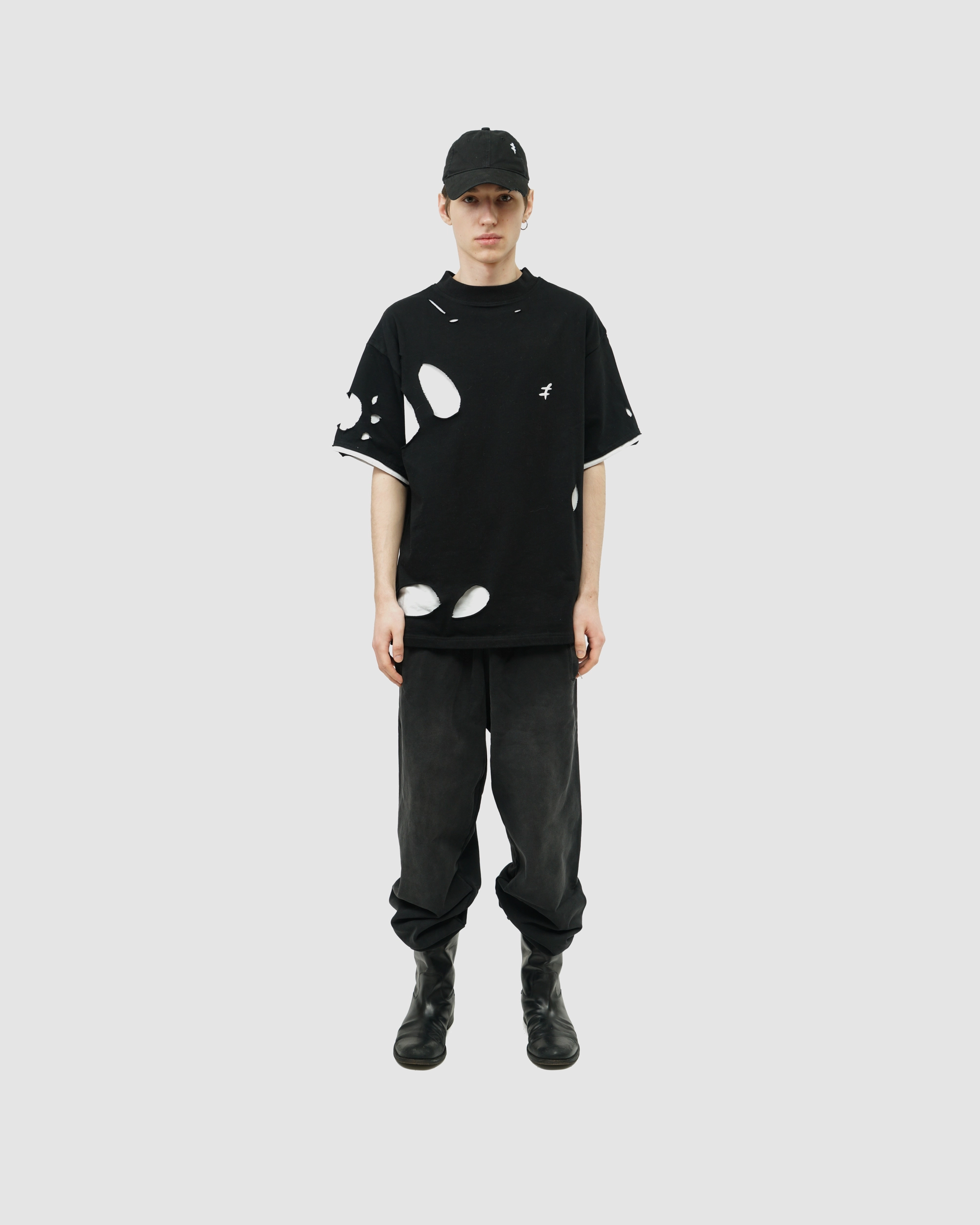 'DOGS' t-shirt, black