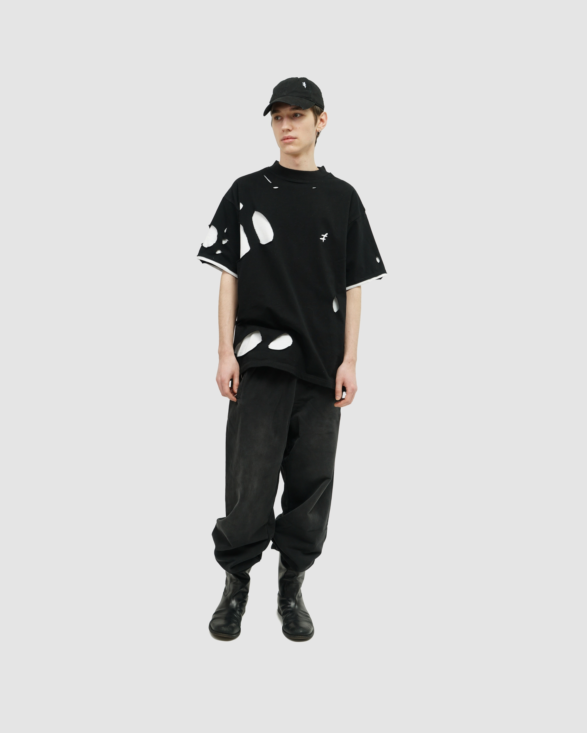 'DOGS' t-shirt, black