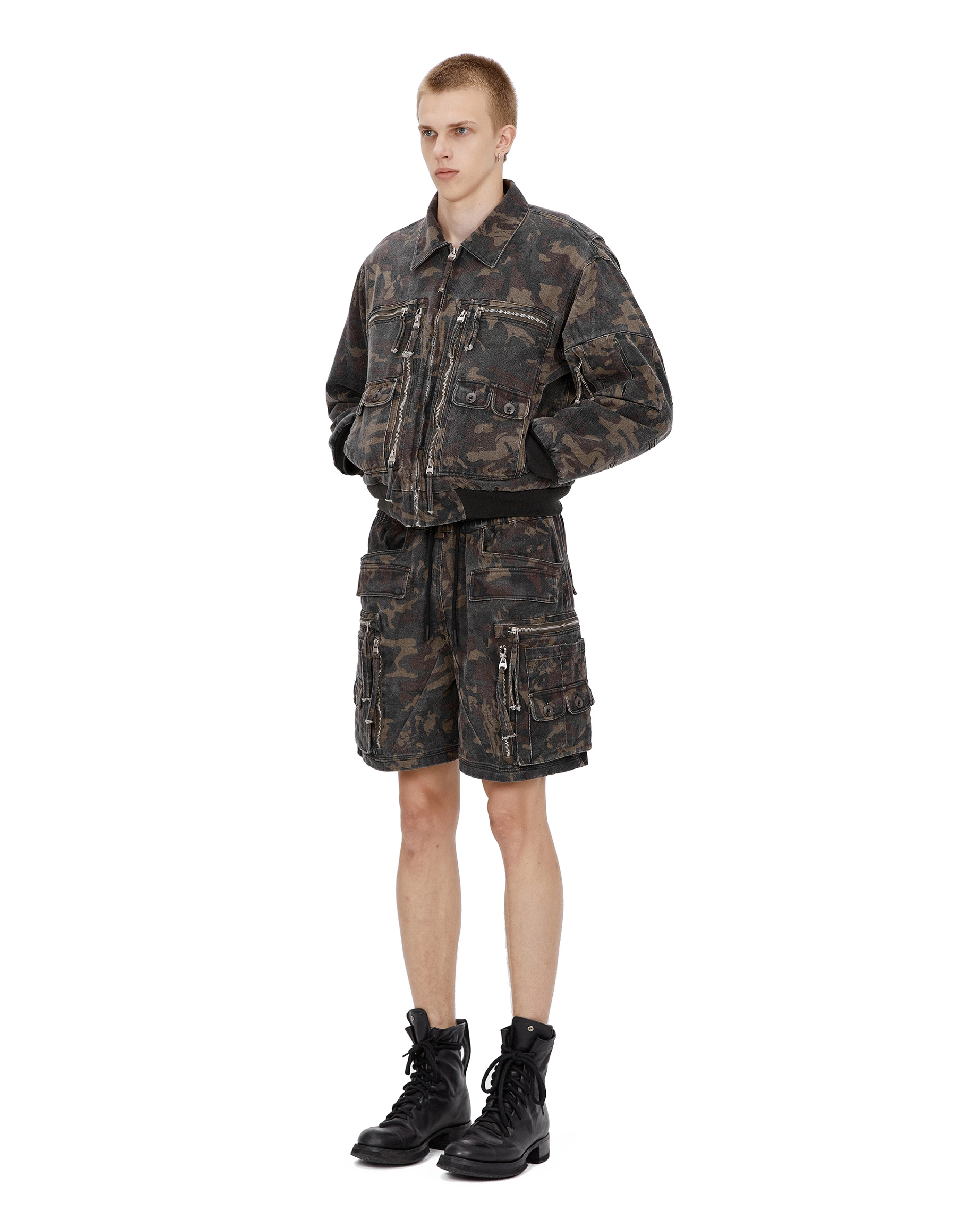 'MULTIP' cargo shorts, green