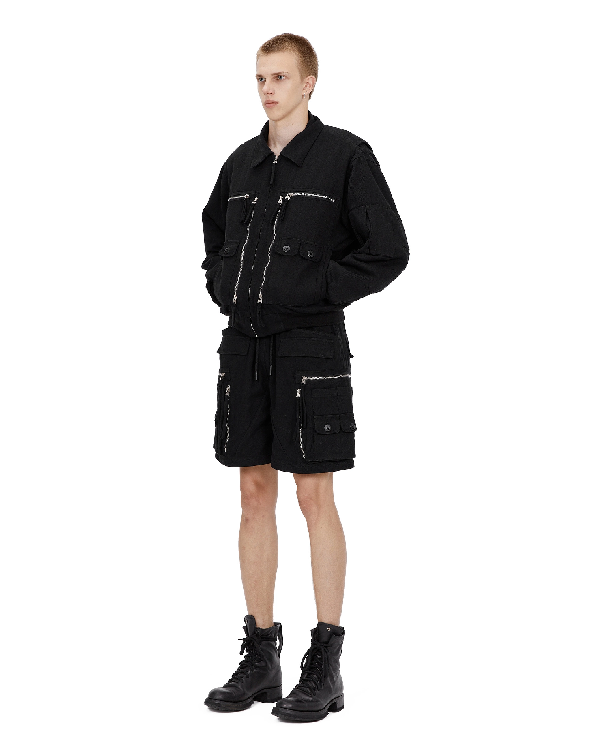 'MULTIP' cargo shorts, black