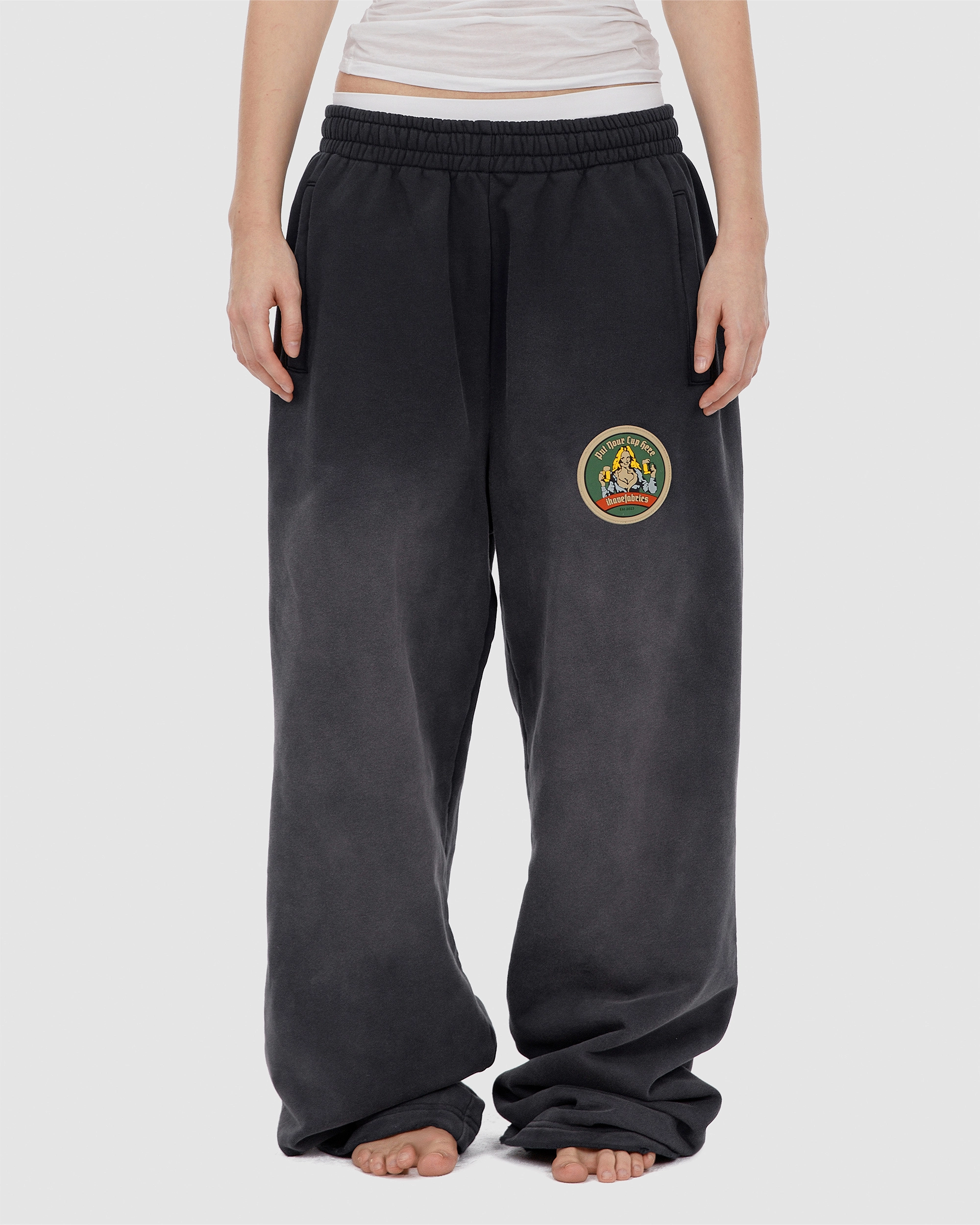 'BIERDECKEL' sweatpants, navy