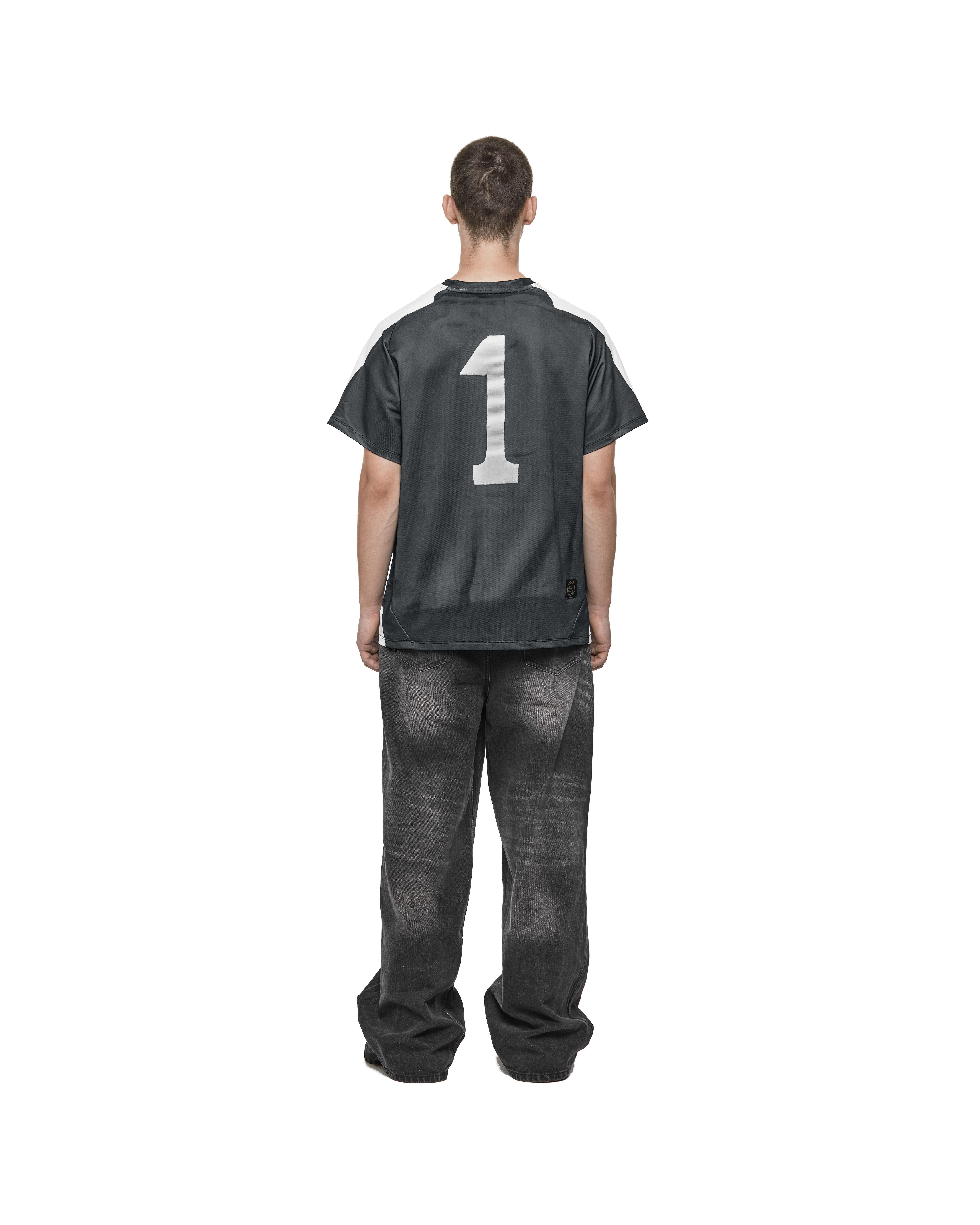 lev_01_black football jersey 