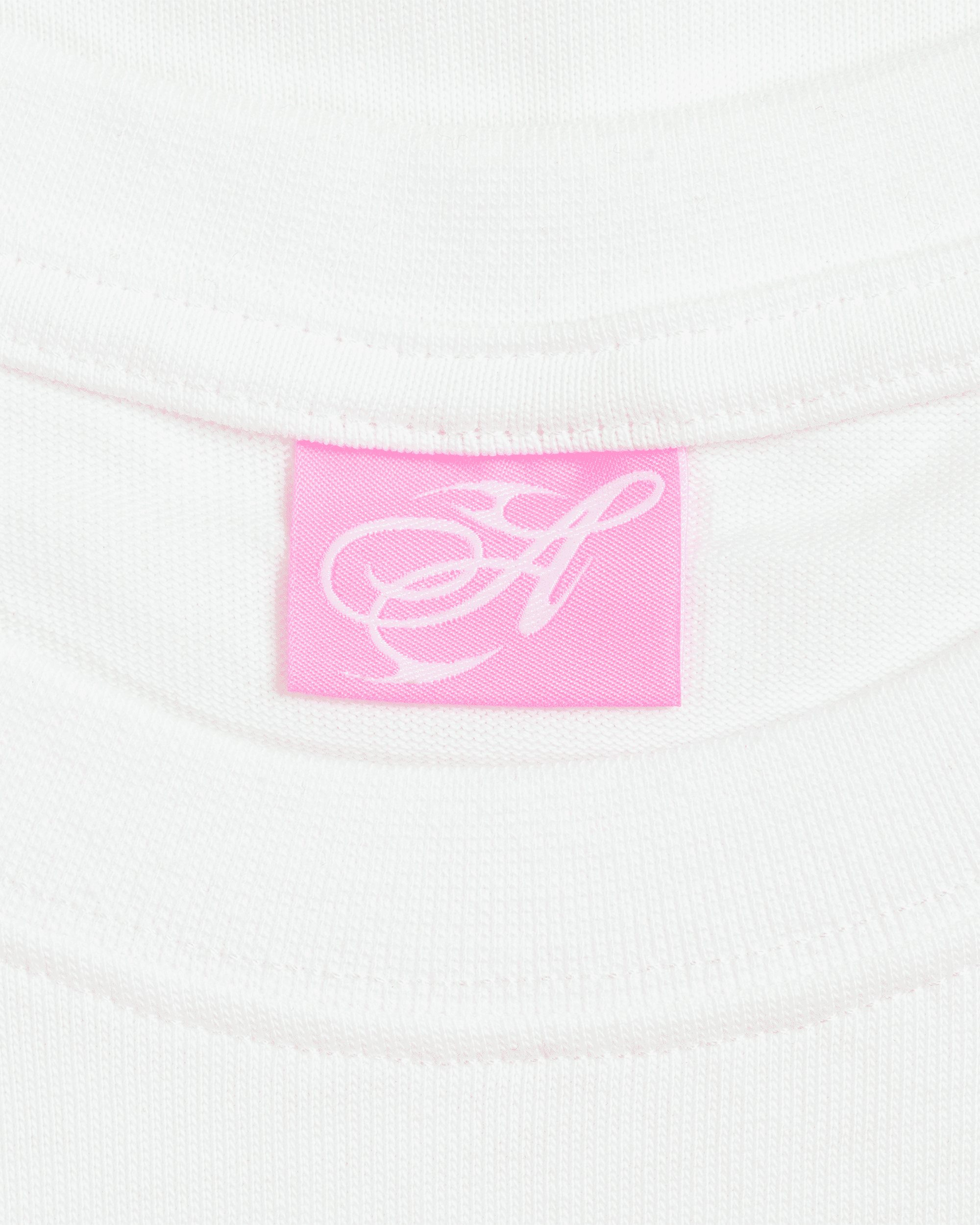 t-shirt, white